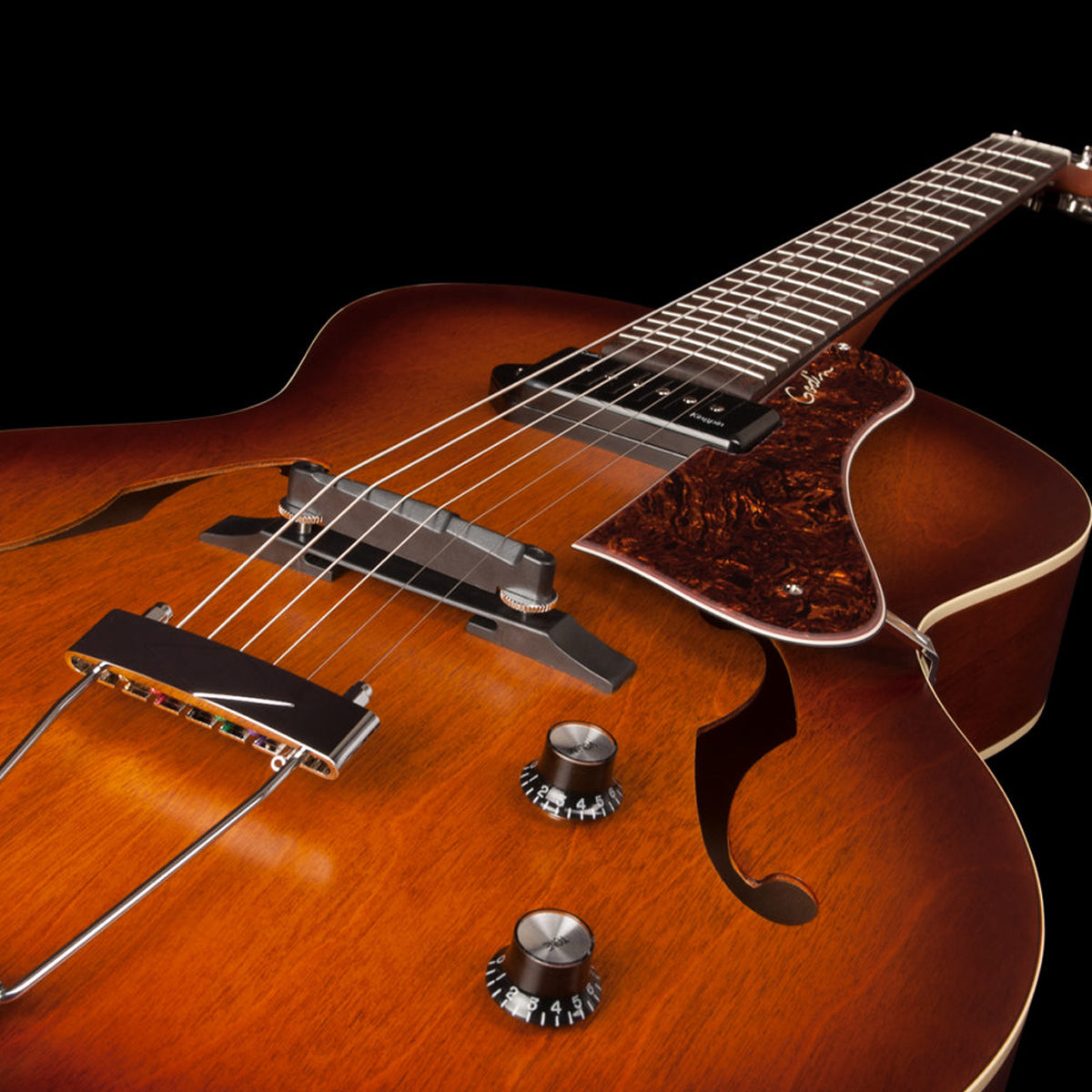 Godin 5th Avenue P90 Semi-Acoustic Guitar | Cognac Burst Kingpin